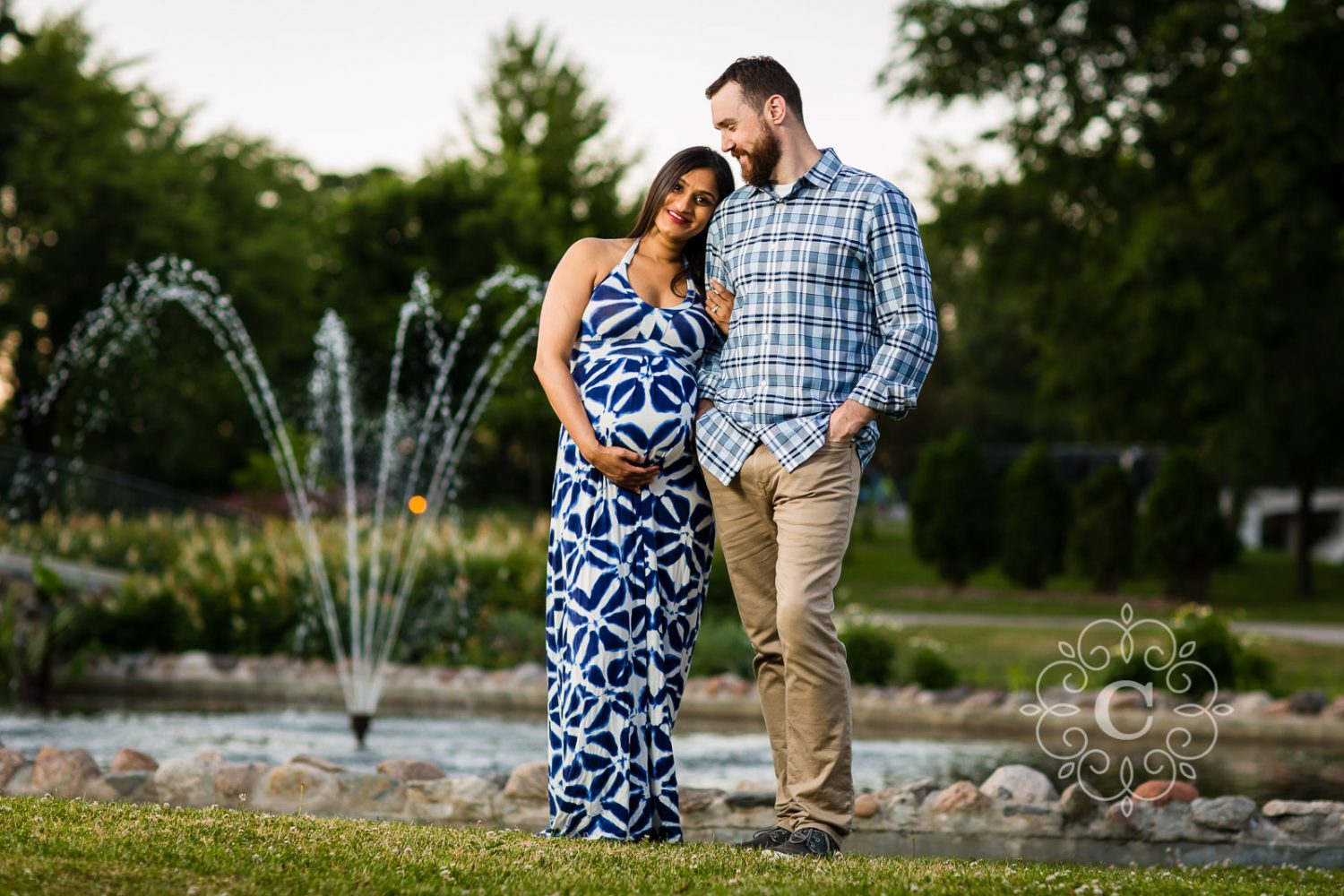 Minneapolis Maternity Photography by Carina Photographics