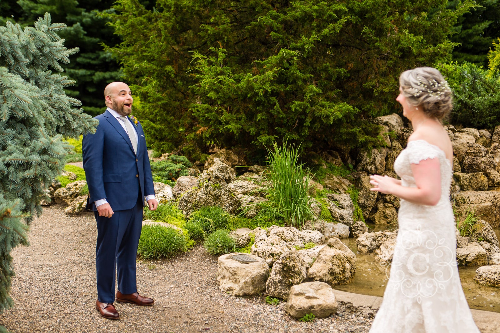 Lyndale Peace Park Garden Wedding Photo