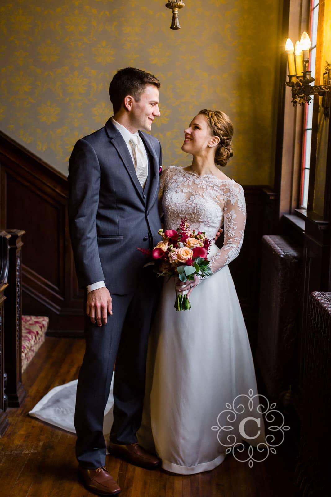 Semple Mansion MN Wedding Photo