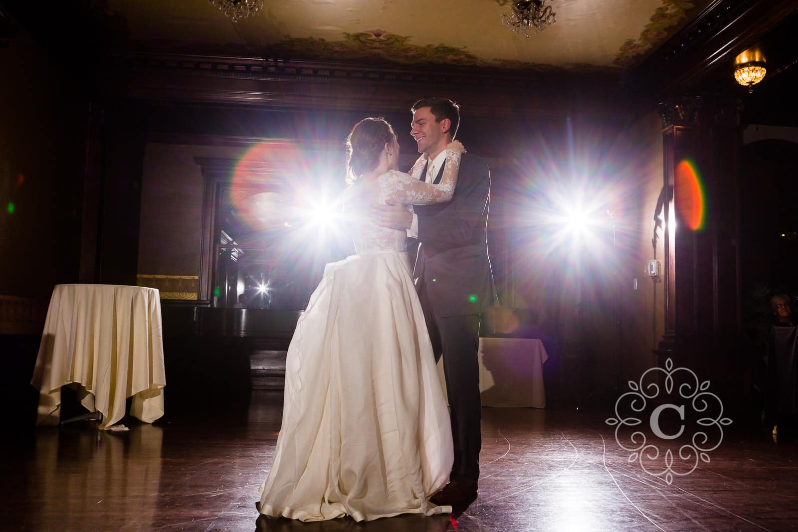 Semple Mansion MN Wedding Photo