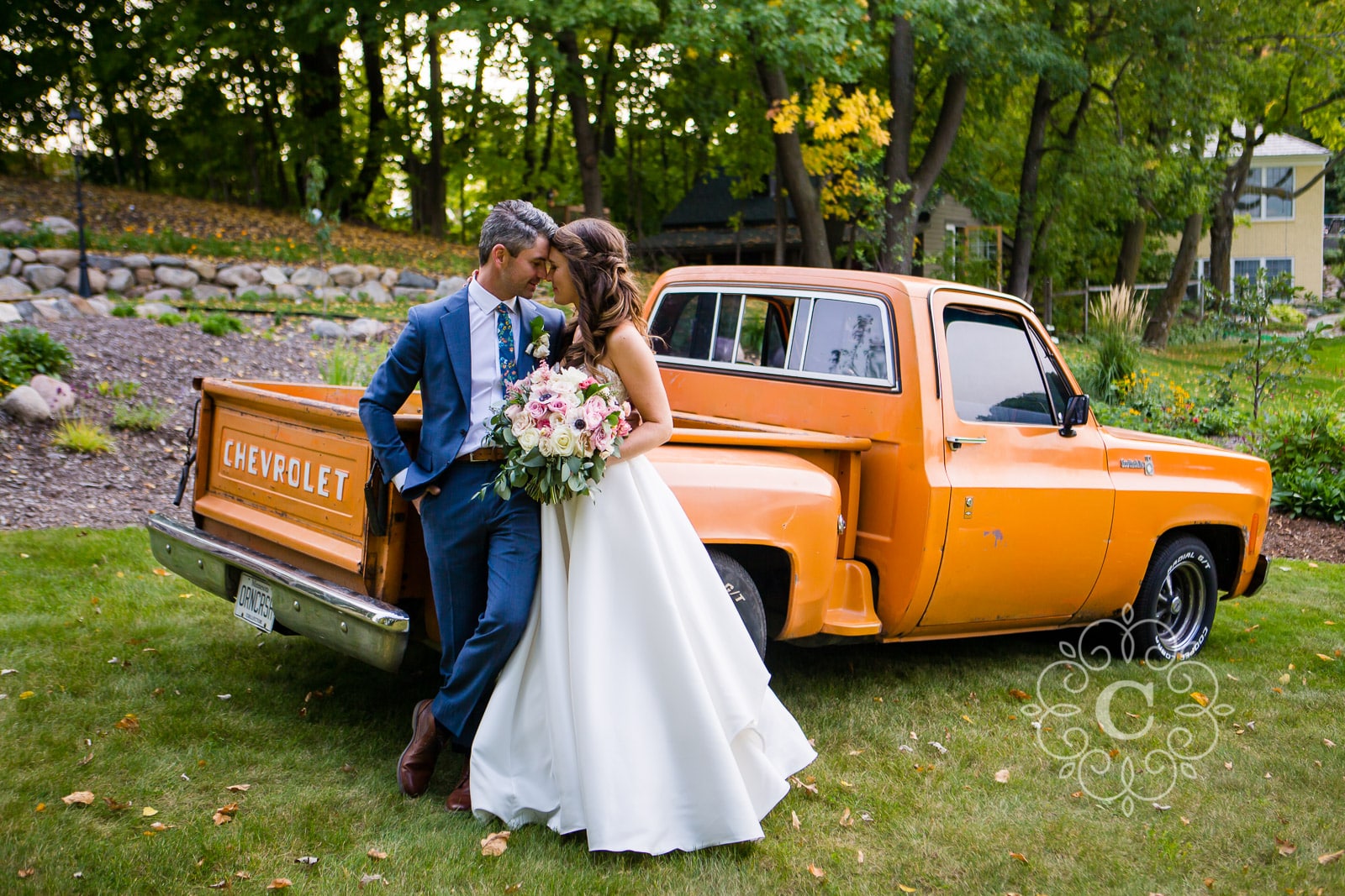 MN Backyard Lakeside Wedding Photo