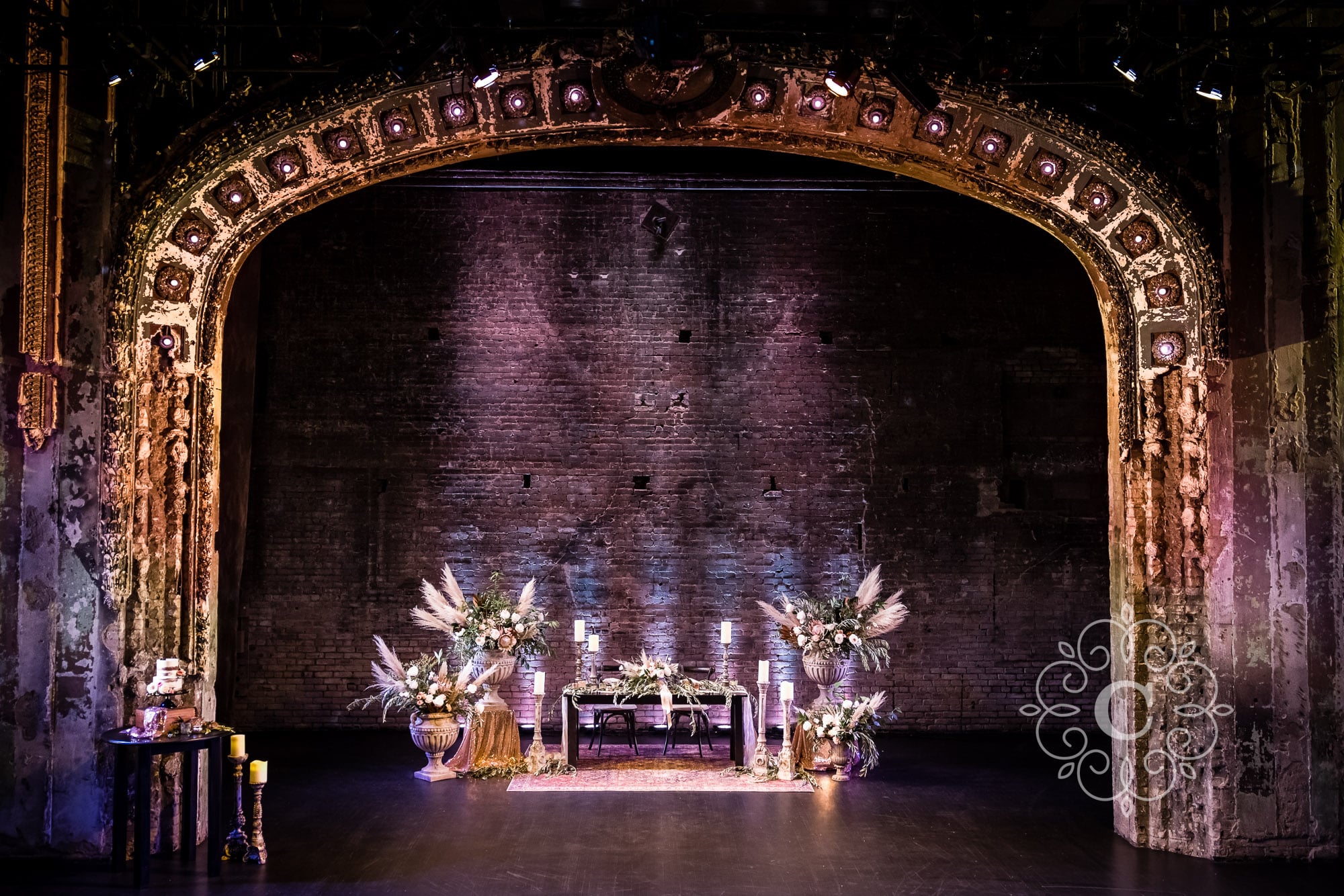 MN Theater Wedding Photography