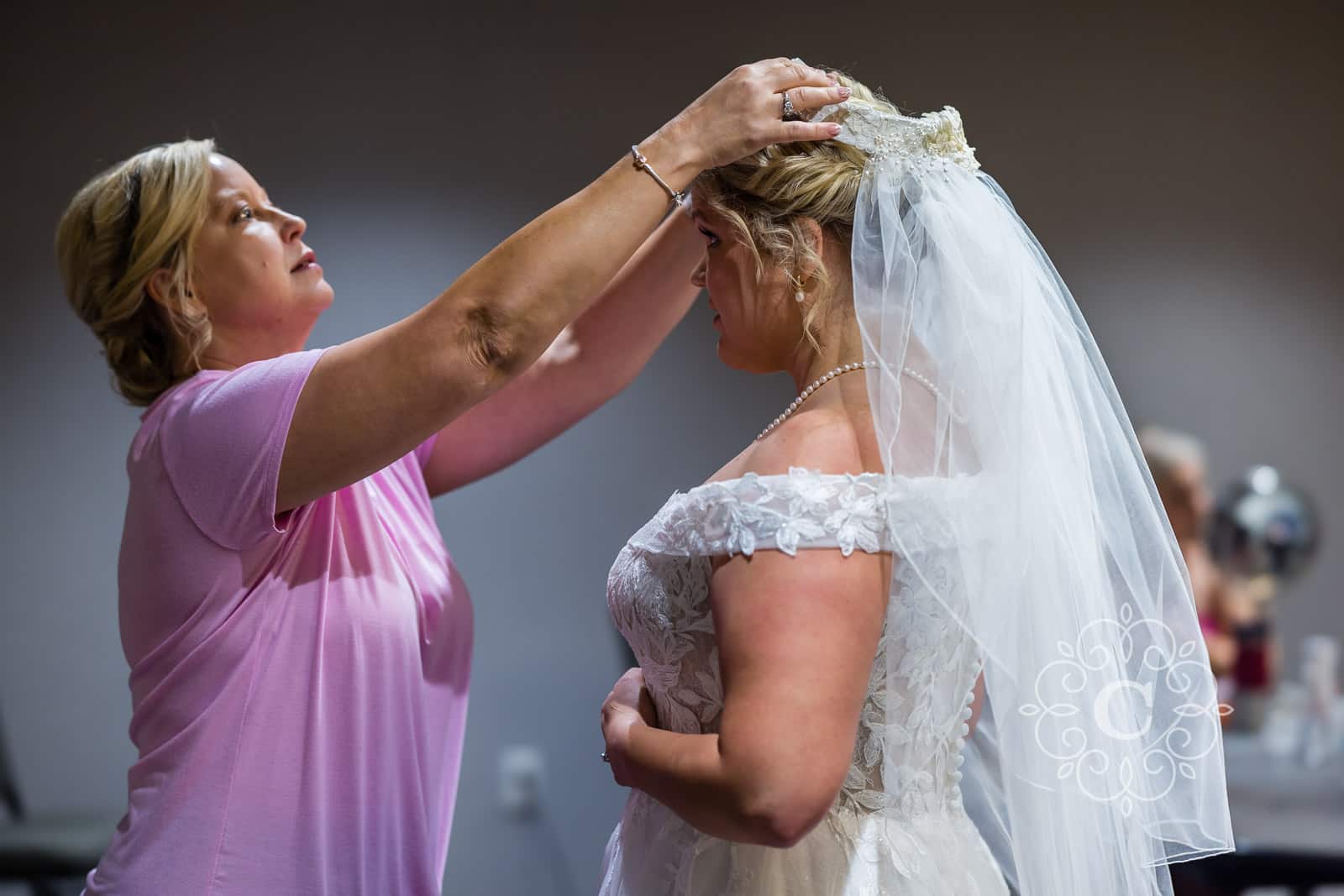 Drury Hotel St Paul MN Wedding Photo