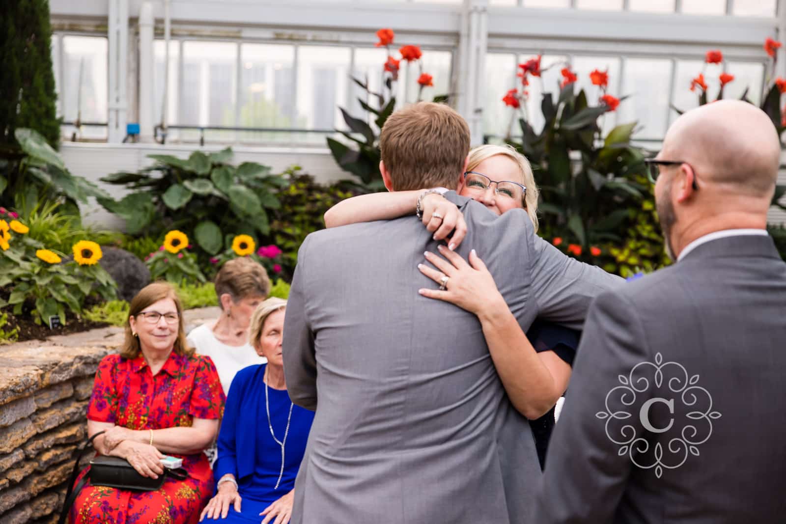 Como Park Conservatory Sunken Garden Wedding Photo