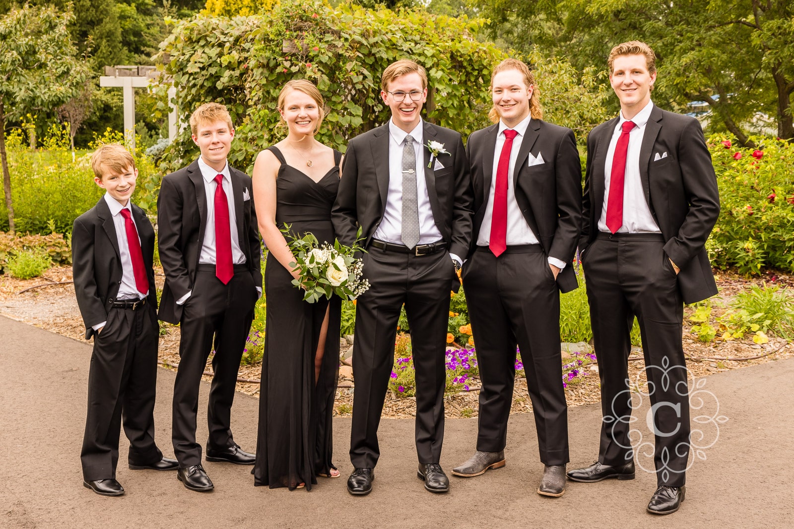 Roseville Central Park Muriel Sahlin Arboretum Wedding Photo