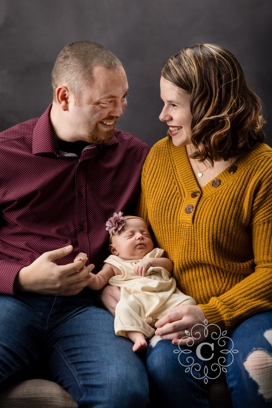 Minneapolis Newborn Photographers