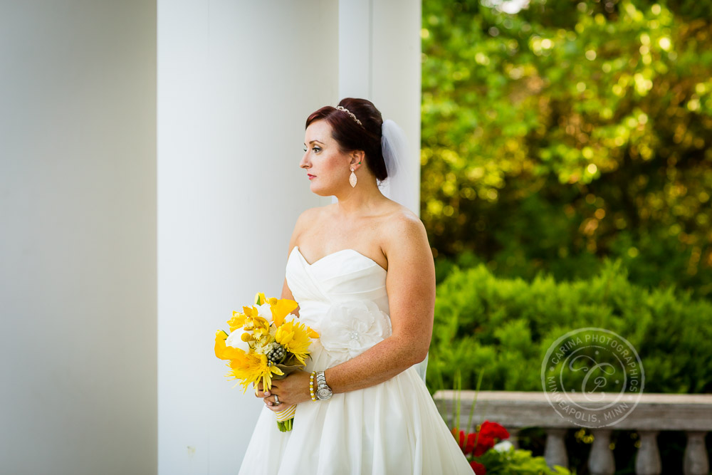 Cedarhurst Mansion Minneapolis Wedding Photo