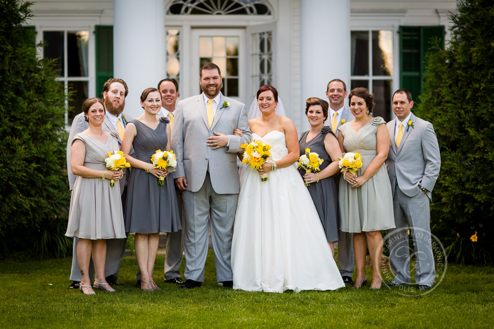 Cedarhurst Mansion MN Wedding Photo