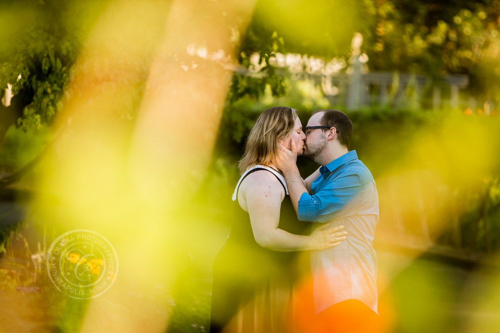 MN Landscape Arboretum Engagement Session