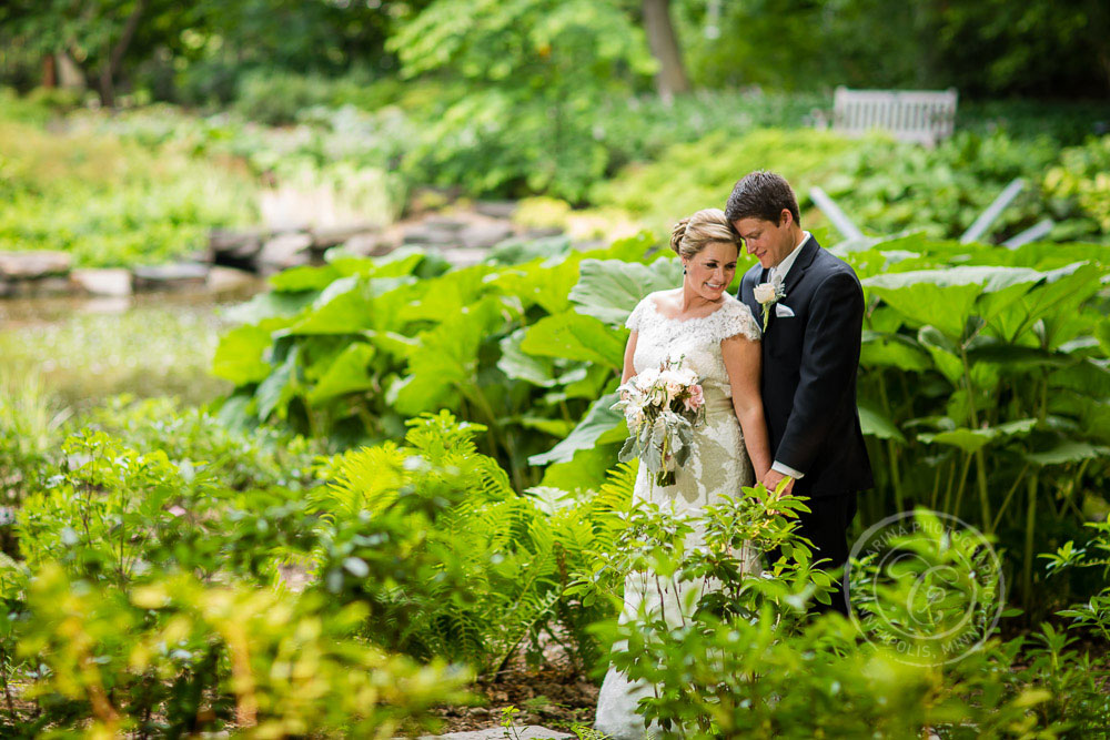 MN Landscape Arboretum Wedding Photo