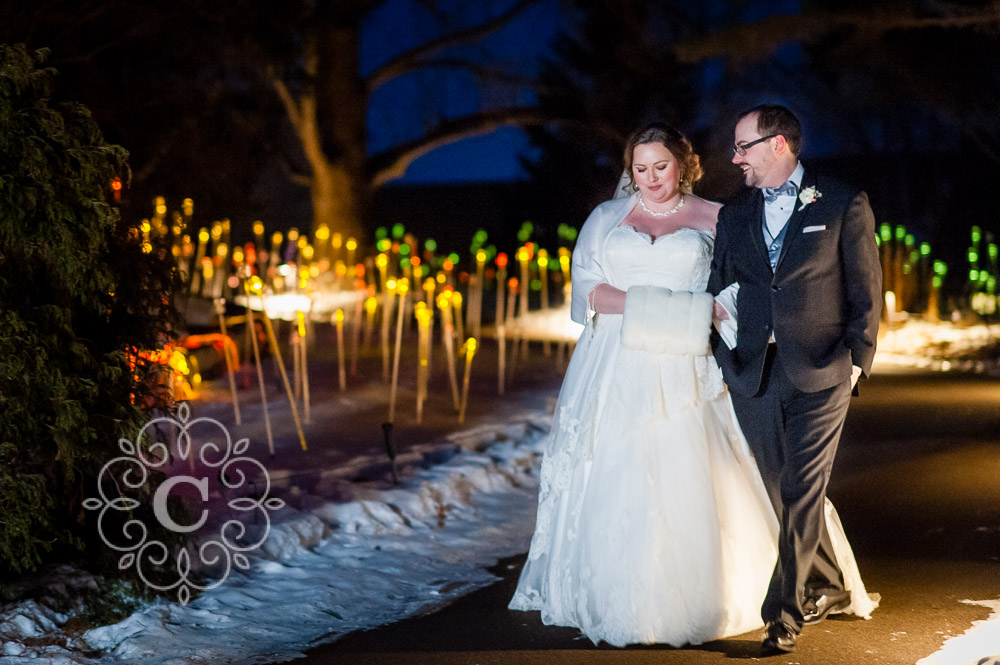 MN Landscape Arboretum Wedding Photo