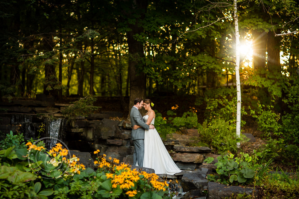 Minnesota Landscape Arboretum Wedding Photo