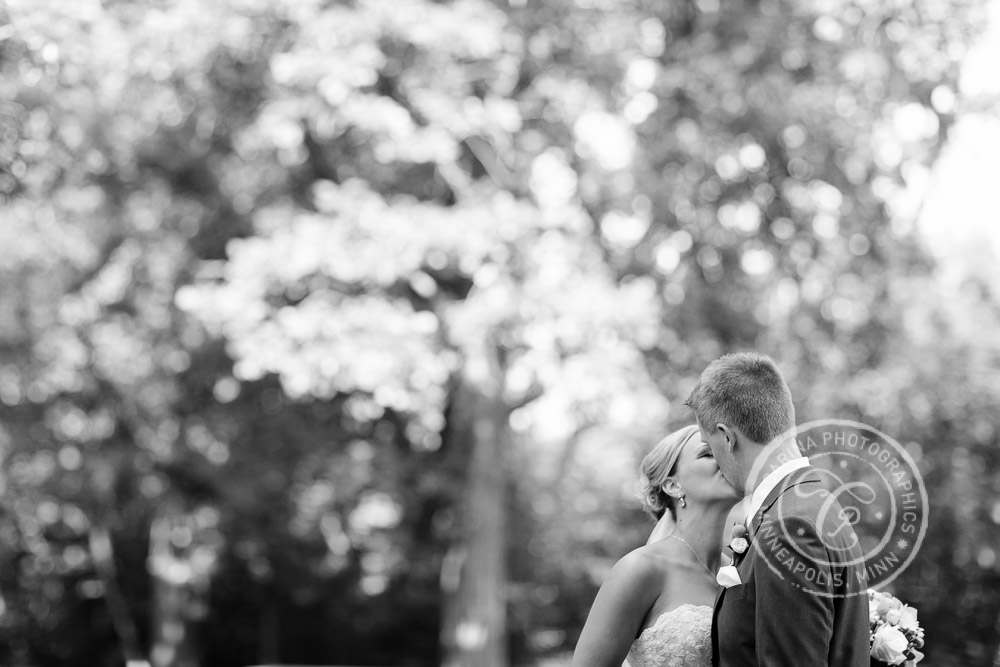 Olympic Hills Golf Club Wedding Eden Prairie MN Photo