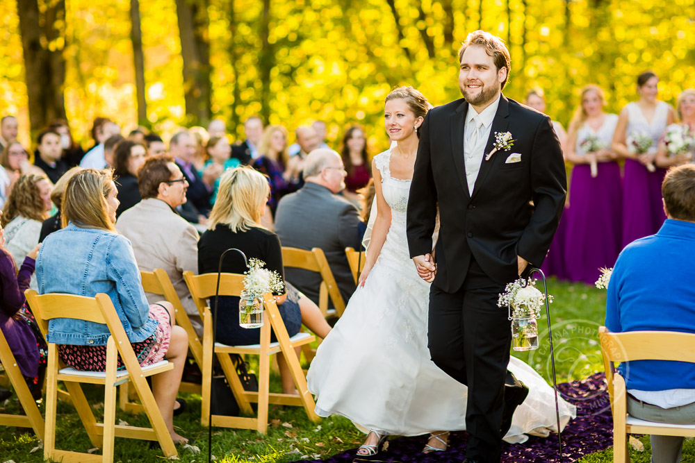 Rum River Barn & Vineyard MN Wedding Photo